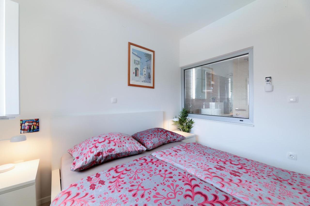 Apartment Alan 2 Vrsi Eksteriør bilde