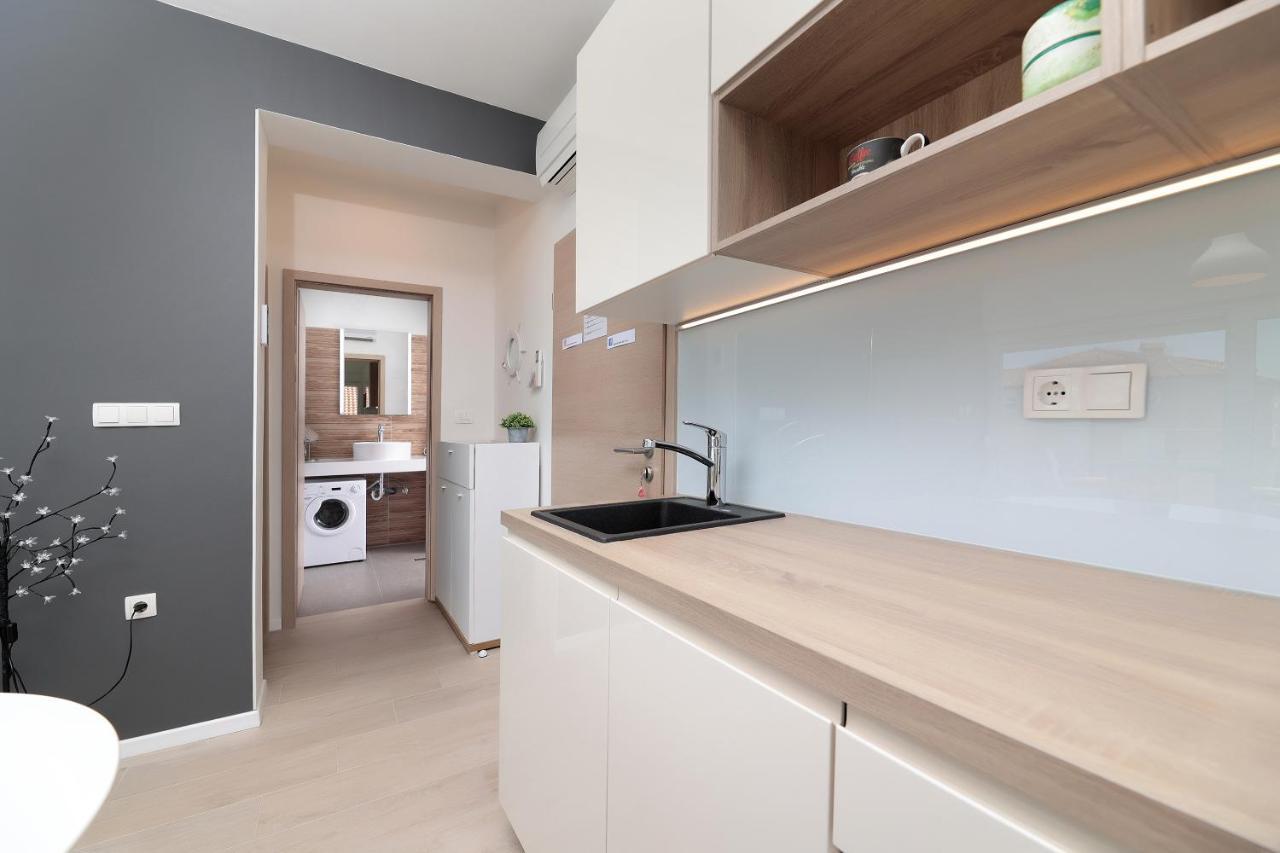 Apartment Alan 2 Vrsi Eksteriør bilde